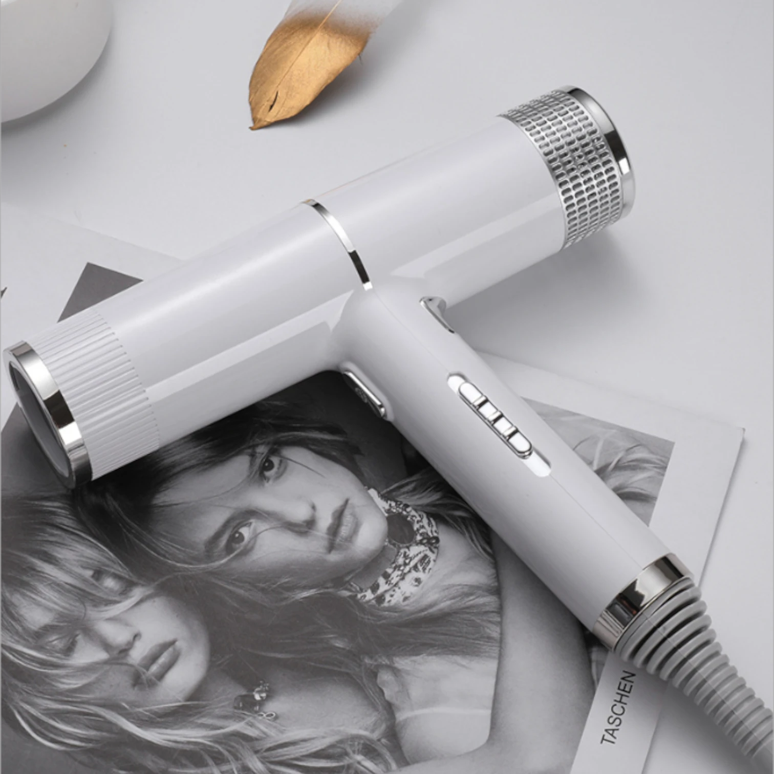 Hair Dryer Professional Negative Ion Technology, Fast Drying, Low Noise, Compact and Portable Styling Tool
#Color=White,Bianco