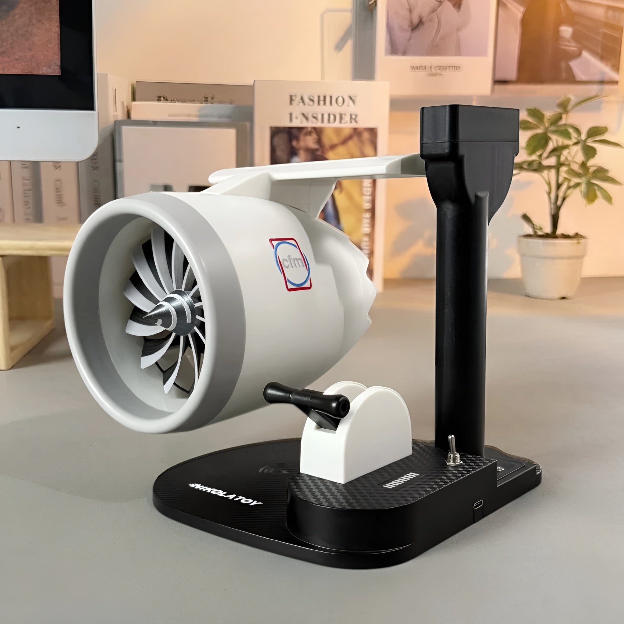 JetStream Pro Turbine Fan and Desktop Wireless Charger