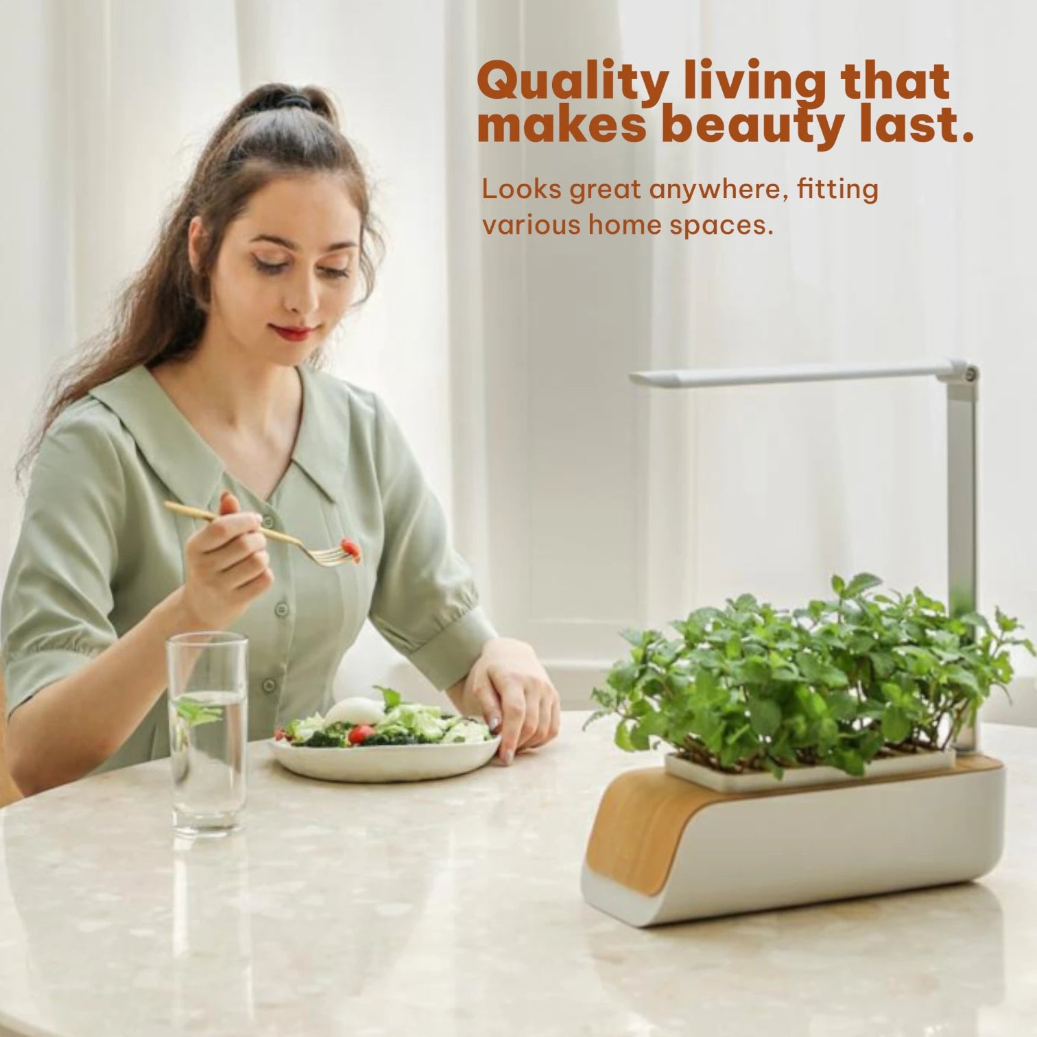 Smart Hydroponic Garden Full Spectrum LED Grow Light Adjustable Height Indoor Planter