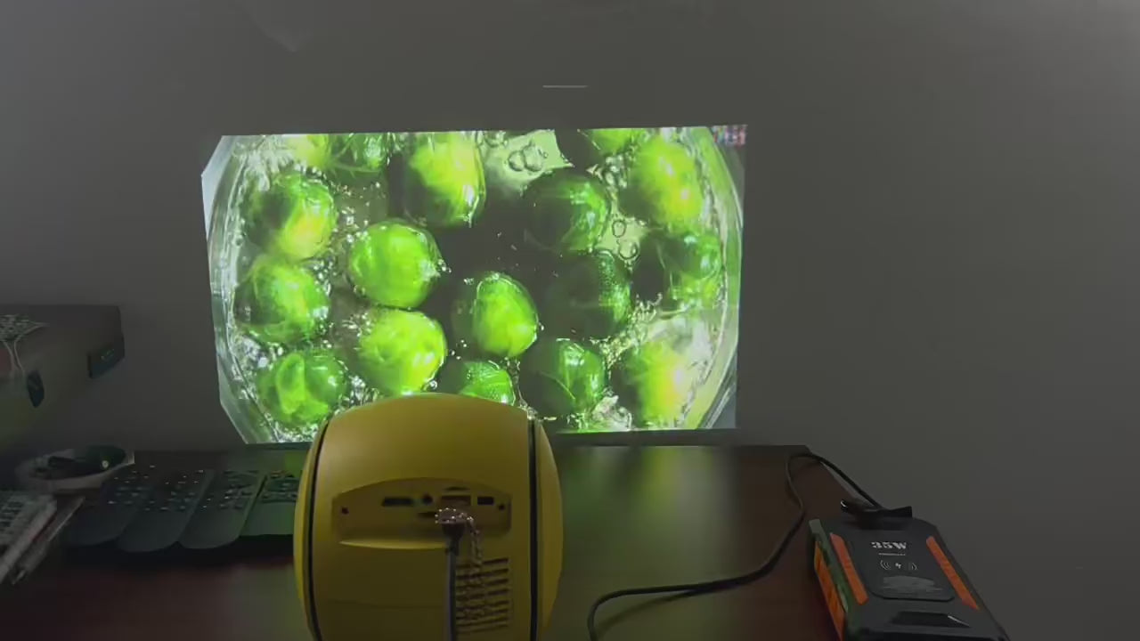 Q3 Ball Mini Projector