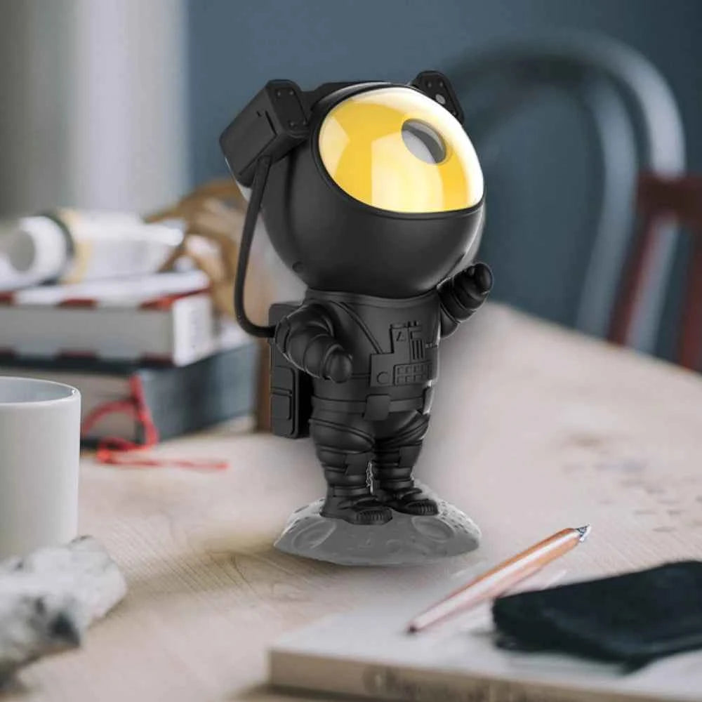 Spaceman Star Projector 8 Nebula Effects LED Night Light With Remote Control
#Color=Black,Nero